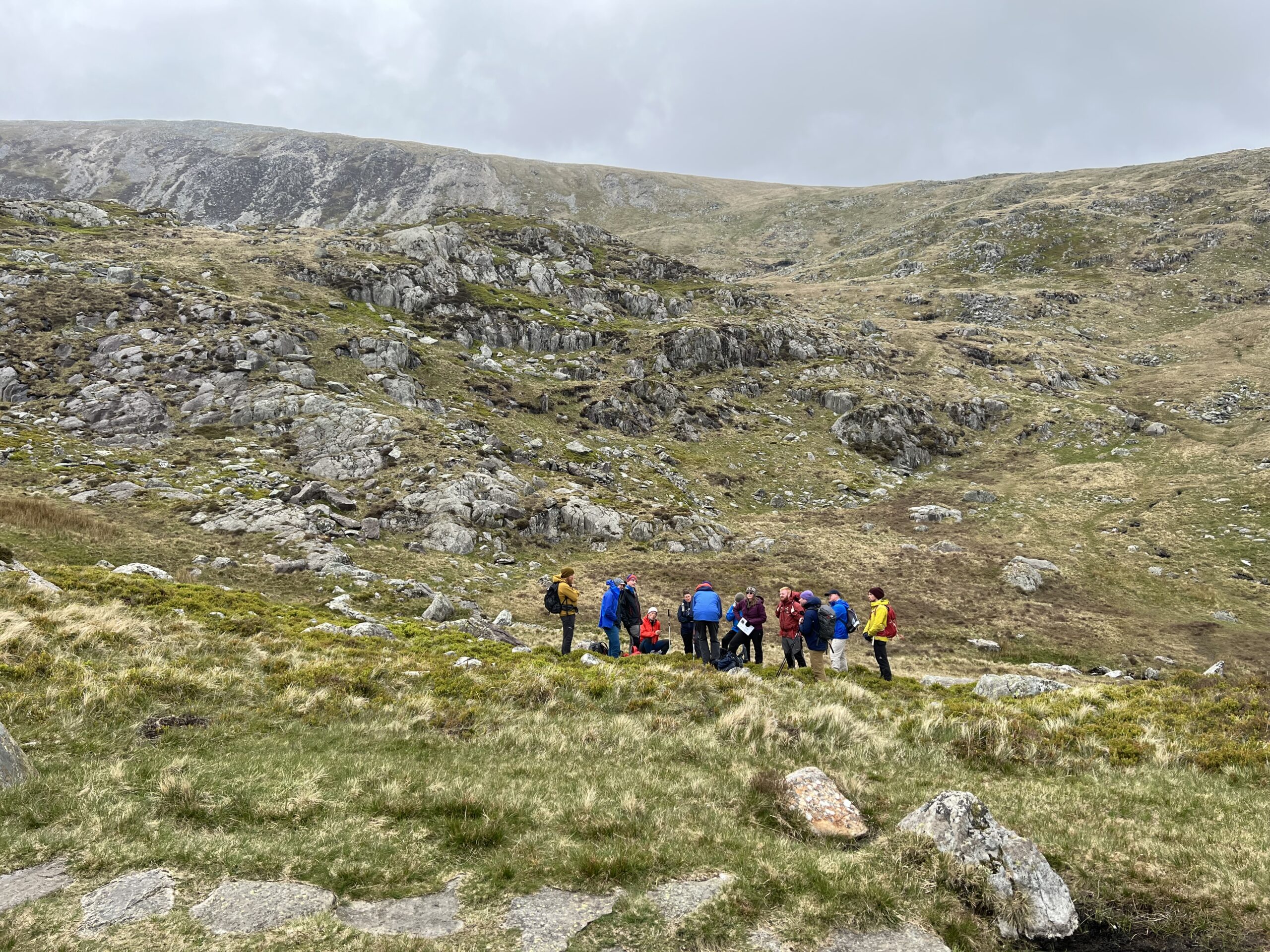 Volunteers walking up Pen yr Ole Wen