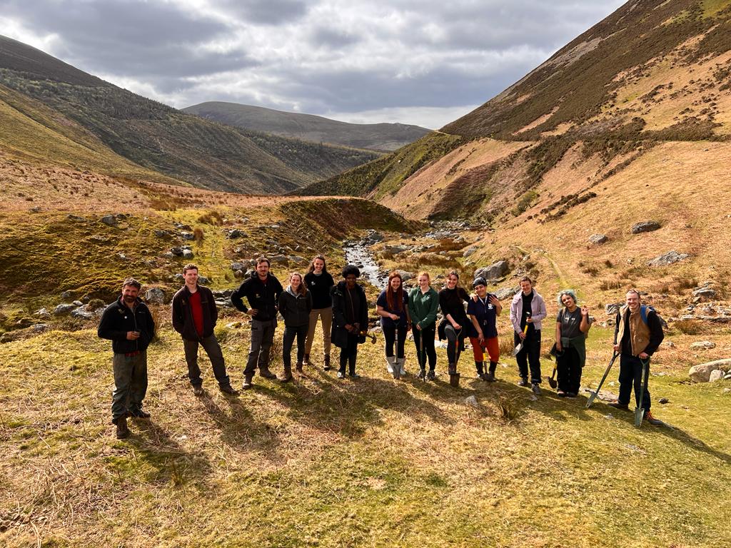 Volunteers and staff in the Carneddau